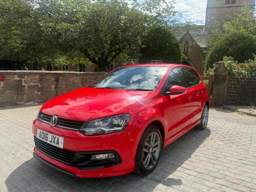 2016 Volkswagen POLO