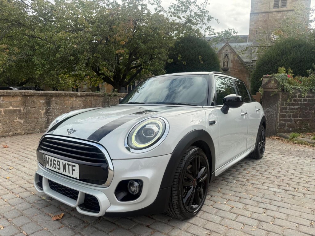 2019 MINI Hatch